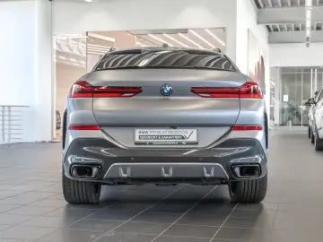 BMW X6 xDrive30d M Sport PANO RFK NAVI LED PDC V H
