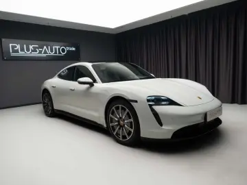 PORSCHE TAYCAN 4 S