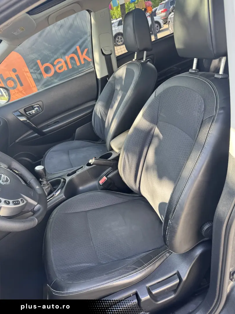 Nissan Qashqai 2   7 Locuri