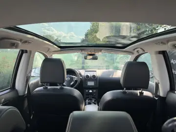 Nissan Qashqai 2   7 Locuri