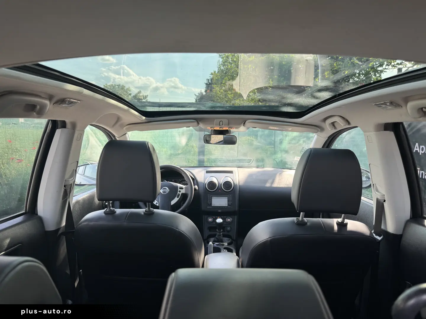 Nissan Qashqai 2   7 Locuri