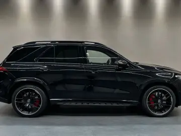 MERCEDES-BENZ GLE63 S AMG 4M  Night Paket   1.HAND PANO 360