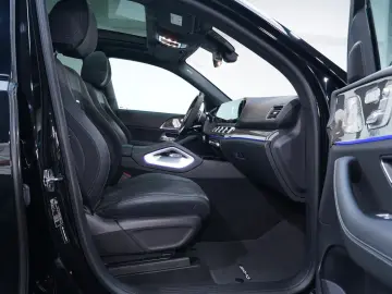 MERCEDES-BENZ GLE 63 S AMG 4M  9G AHK BURM® DISTR  PANO MMRY