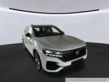 VW Touareg 3.0 V6 TDI Tiptronic 4-Motion R-Line Nav