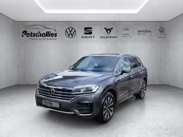 VW Touareg Elegance 3.0 V6 TDI 4MOTION