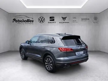 VW Touareg Elegance 3.0 V6 TDI 4MOTION