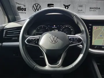 VW Touareg Elegance 3.0 V6 TDI 4MOTION