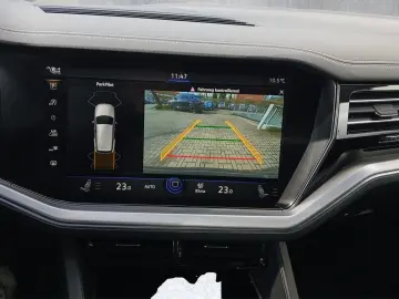 VW Touareg Elegance 3.0 V6 TDI 4MOTION