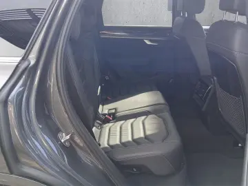 VW Touareg Elegance 3.0 V6 TDI 4MOTION