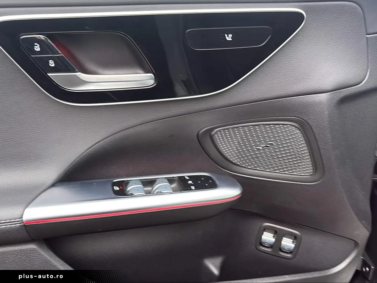 Mercedes-Benz C 300 e AMG-LINE LED RFK AMBIENTE