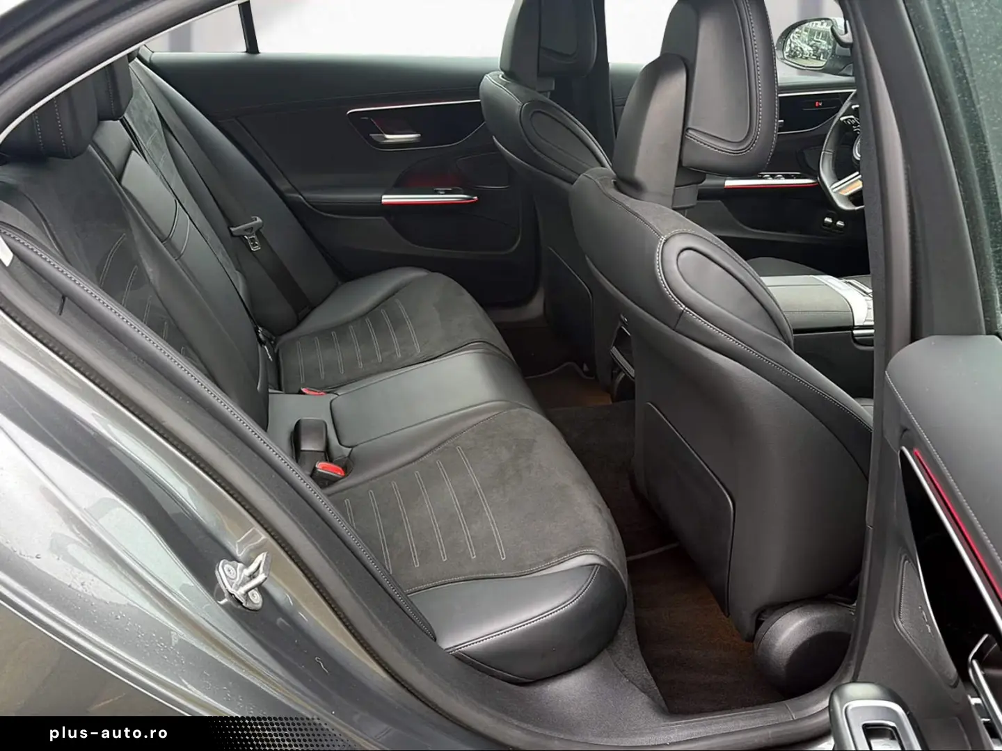 Mercedes-Benz C 300 e AMG-LINE LED RFK AMBIENTE