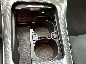Mercedes-Benz C 300 e AMG-LINE LED RFK AMBIENTE