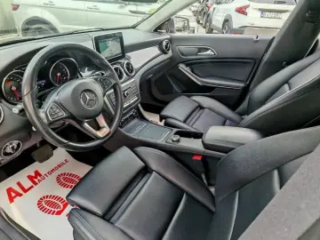 Mercedes-Benz Cla-200