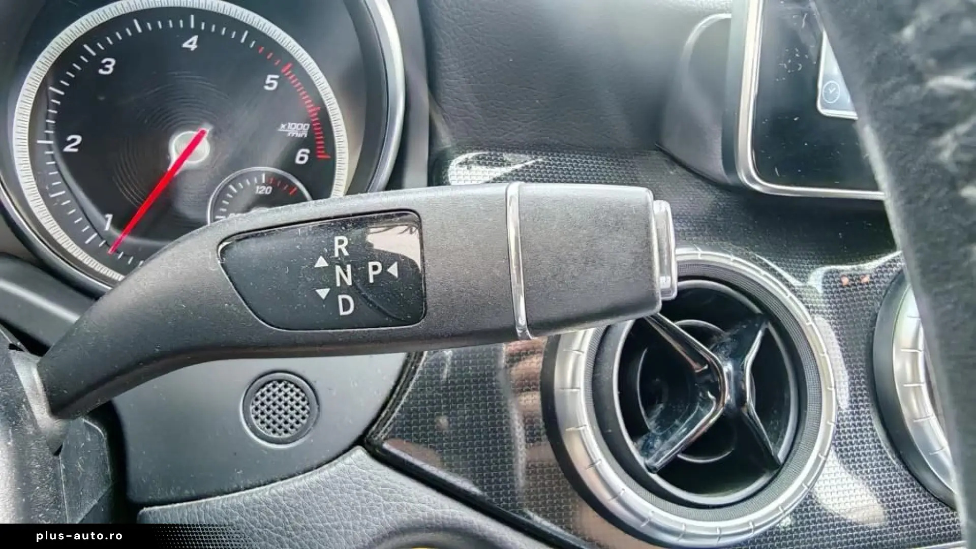 Mercedes-Benz Cla-200