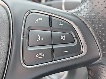 Mercedes-Benz Cla-200