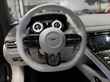Aston Martin DB12 Coupe