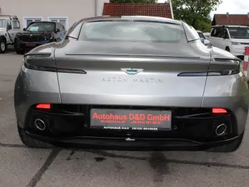 Aston Martin DB12 Coupe