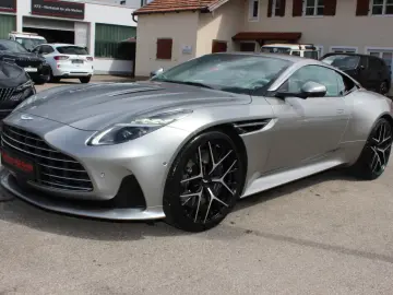 Aston Martin DB12 Coupe