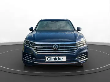 VW Touareg 3.0 eHybrid DSG 4Motion AHK Luft Pano Le