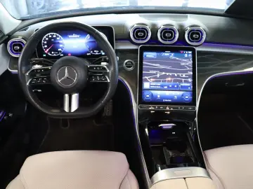MERCEDES-BENZ C 300 e Limo AMG Pano Distronic