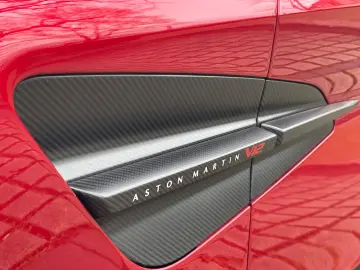 Aston Martin Vanquish