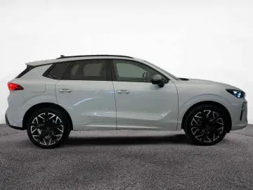 CUPRA Terramar VZ TSI DSG 4D  AHK PANO HUD 360 NAV ACC