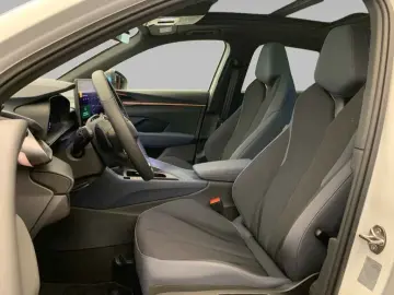 CUPRA Terramar VZ TSI DSG 4D  AHK PANO HUD 360 NAV ACC