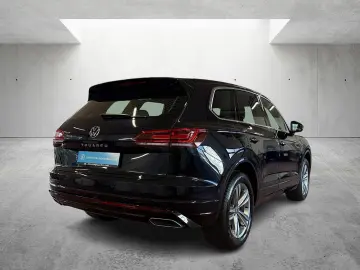 VW Touareg 3.0 TDI V6 R-Line Tiptronic LED Navi ACC
