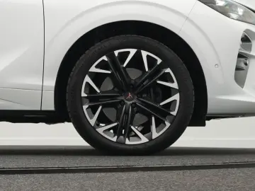 CUPRA Terramar VZ 2.0TSI 4Drive DSG  PANO AHK KAM 20