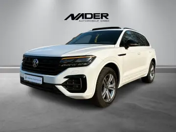 VW Touareg R-Line   Pano   AHK   ACC   Navi  Matrix