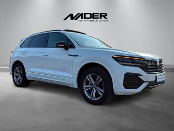 VW Touareg R-Line   Pano   AHK   ACC   Navi  Matrix