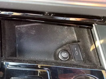 VW Touareg R-Line   Pano   AHK   ACC   Navi  Matrix