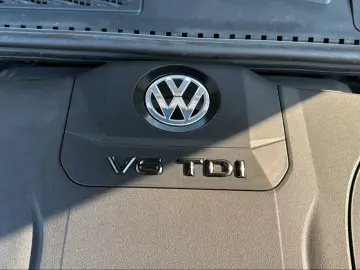 VW Touareg R-Line   Pano   AHK   ACC   Navi  Matrix