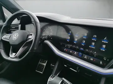 VW Touareg 3.0 TDI  R-Line  Matrix Luftfederung