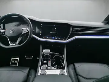 VW Touareg 3.0 TDI  R-Line  Matrix Luftfederung
