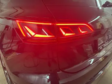 VW Touareg R-Line 4M MATRIX HUD PANO STHZ INNOVISIO