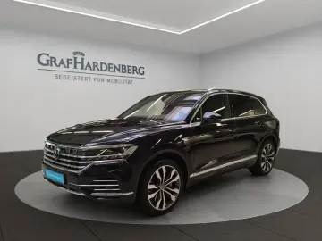 VW Touareg 3.0 TSI 4Motion Tiptronic Elegance AHK