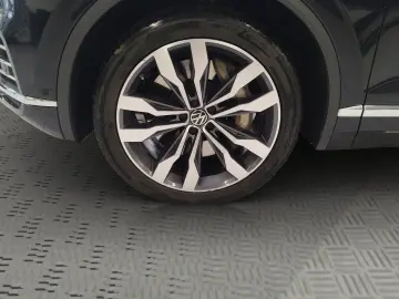 VW Touareg 3.0 TSI 4Motion Tiptronic Elegance AHK