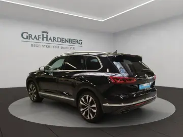 VW Touareg 3.0 TSI 4Motion Tiptronic Elegance AHK