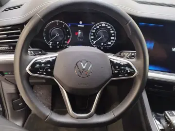 VW Touareg 3.0 TSI 4Motion Tiptronic Elegance AHK