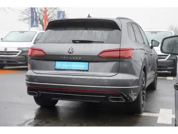 VW Touareg R-Line 4Motion 3.0 TDI Black Style Matri
