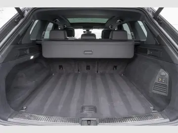 VW Touareg R-Line 4Motion 3.0 TDI Black Style Matri