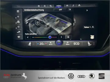 VW Touareg 3.0 V6 e-Hybrid Eleg    AZN-Förderung