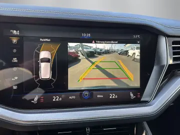 VW Touareg Elegance 3.0TSI eHybrid  AHK LUFTFW KAME