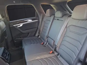 VW Touareg TDI R-Line 4M Black-Style Matrix AHK AID