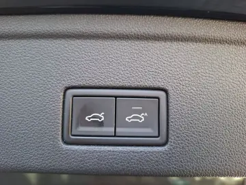 VW Touareg TDI R-Line 4M Black-Style Matrix AHK AID