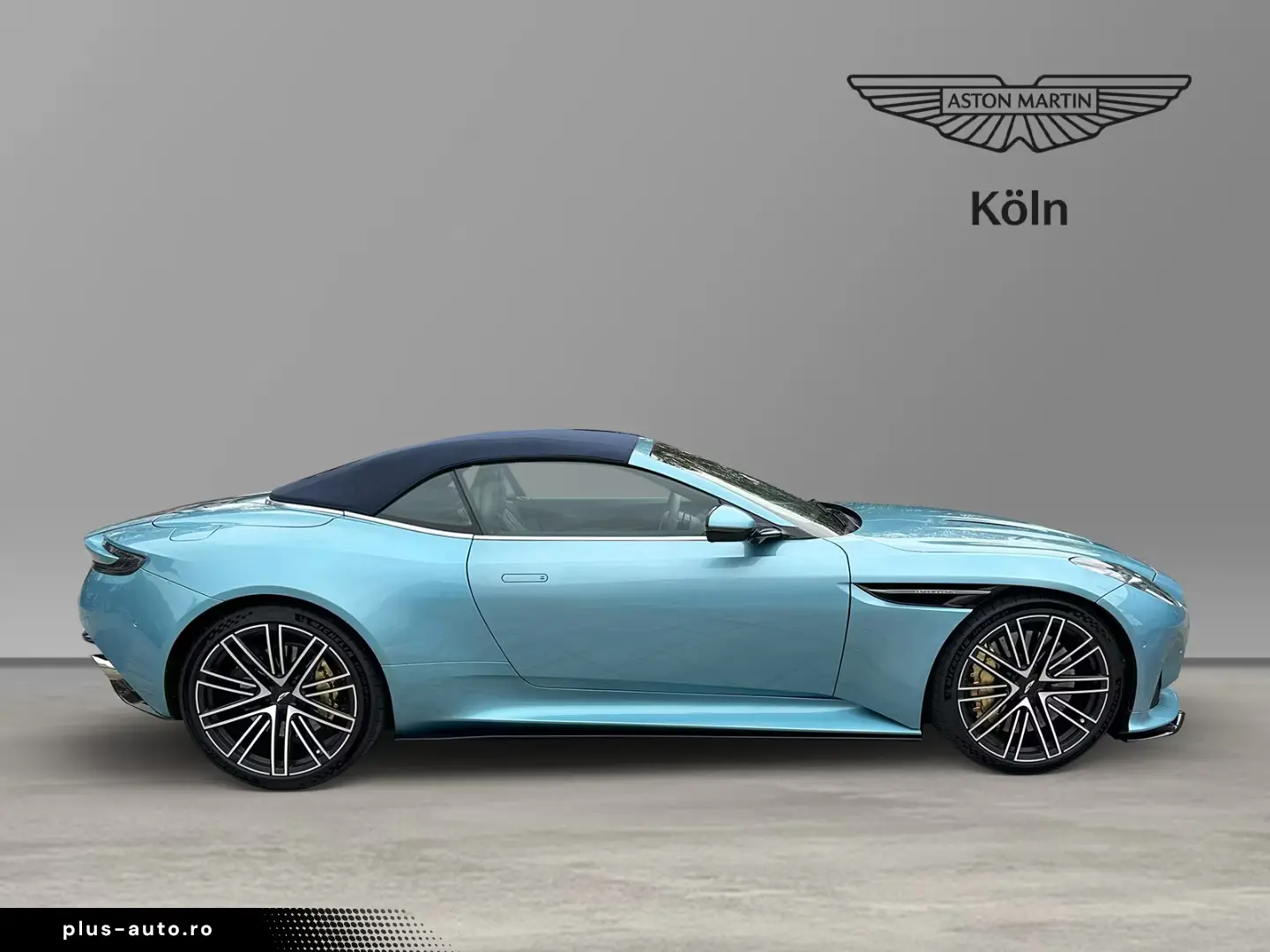 Aston Martin DB12 Volante Carribean Blue Pearl Carbon