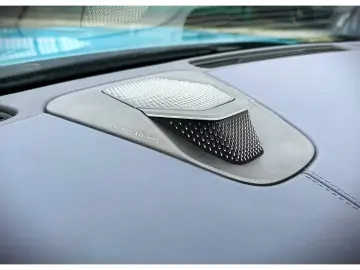 Aston Martin DB12 Volante Carribean Blue Pearl Carbon