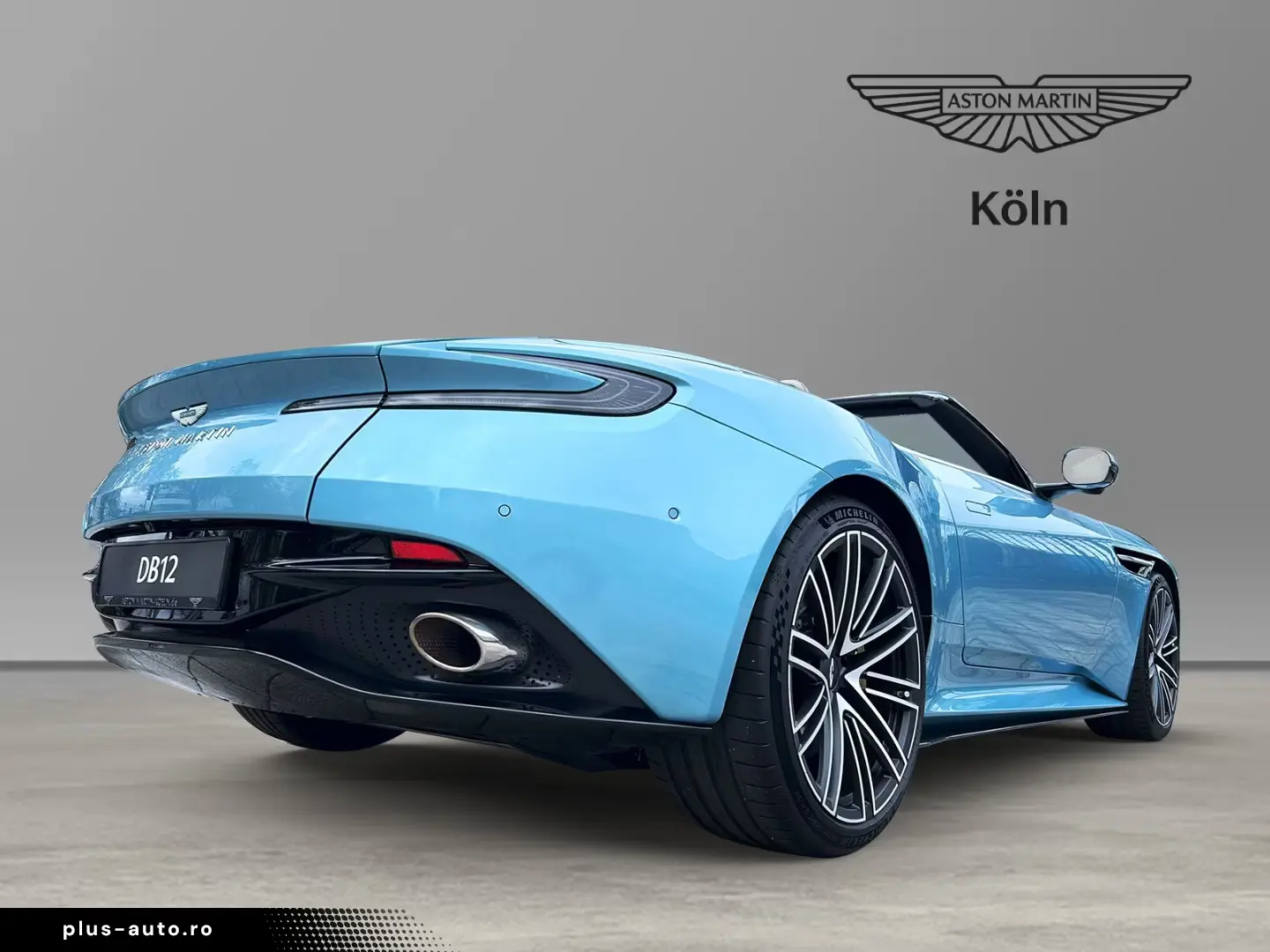 Aston Martin DB12 Volante Carribean Blue Pearl Carbon