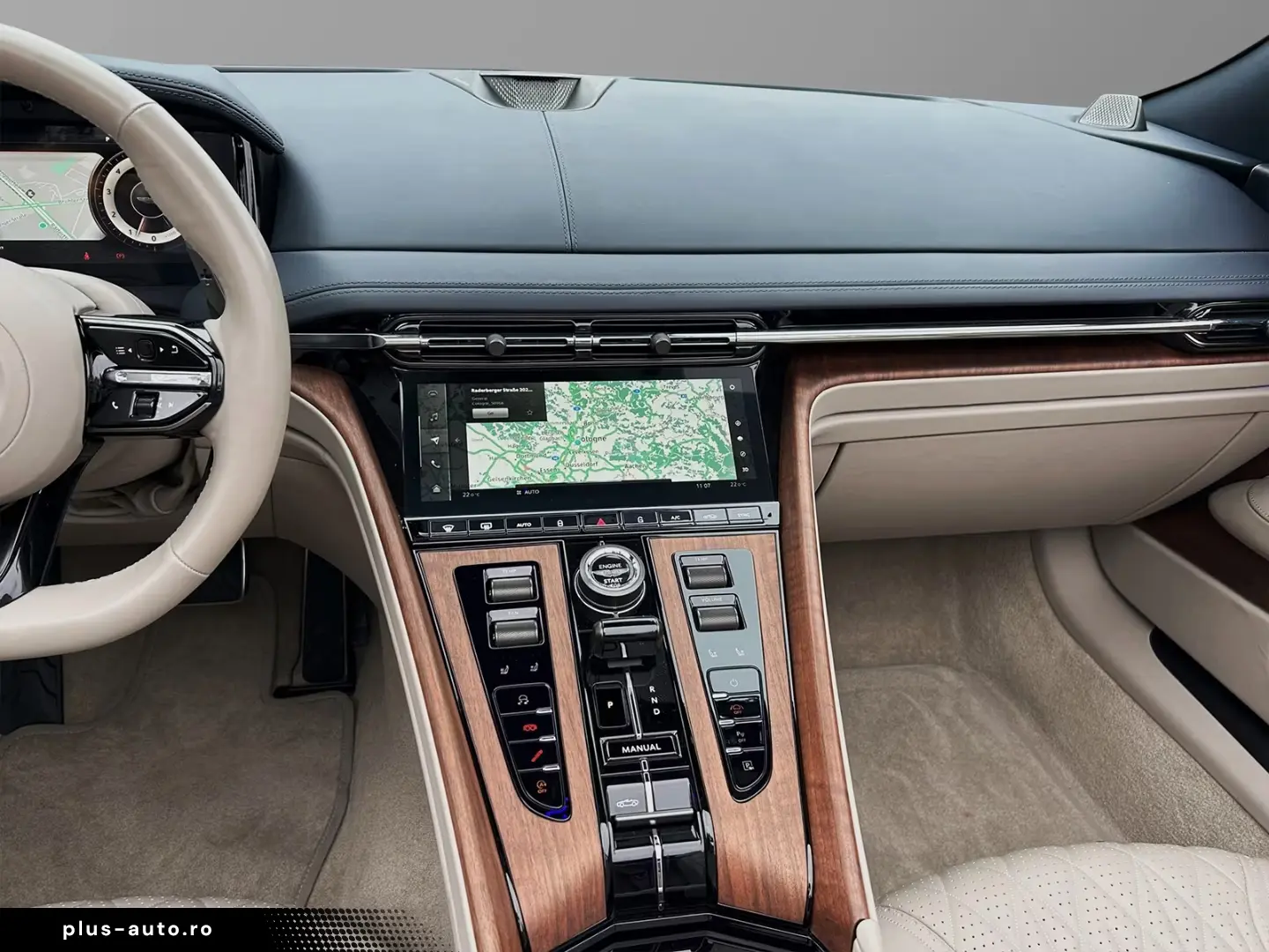 Aston Martin DB12 Volante Carribean Blue Pearl Carbon